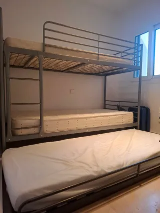 Litera con 3 colchones