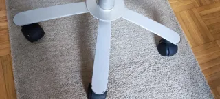 Silla de escritorio infantil rosa y gris