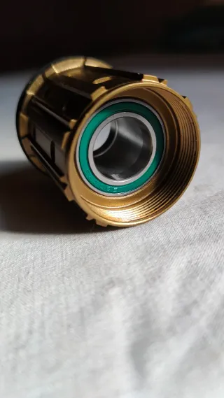 Ruedas Carretera Perfil 45 24H 12/100-12/142