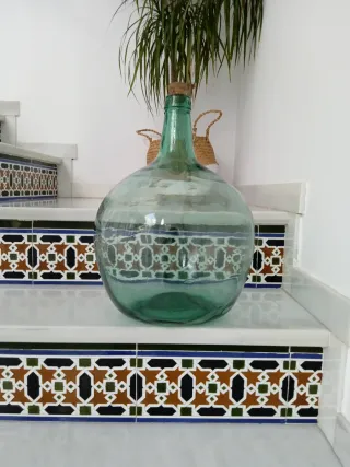 Damajuana antigua de bodegas