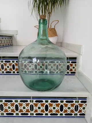 Damajuana antigua de bodegas