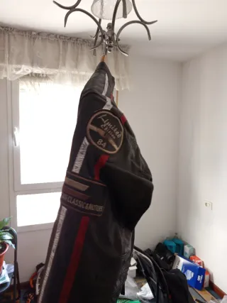 Chaqueta de cuero para moto