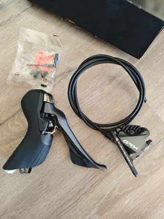 Maneta y freno Shimano GRX RX810