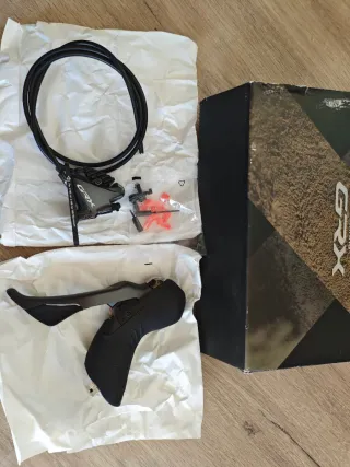 Maneta y freno Shimano GRX RX810
