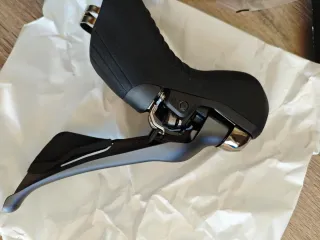 Maneta y freno Shimano GRX RX810