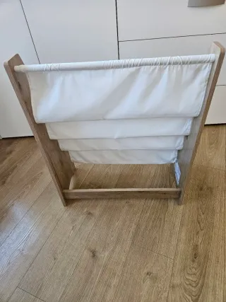 Estantería infantil madera y tela