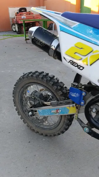 Pit Bike Infantil 50cc con casco y guantes