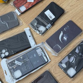 Confezione da 14 custodie per iPhone 11 Pro Max