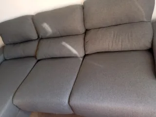 Sofá chaiselong gris tela