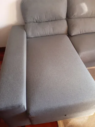 Sofá chaiselong gris tela