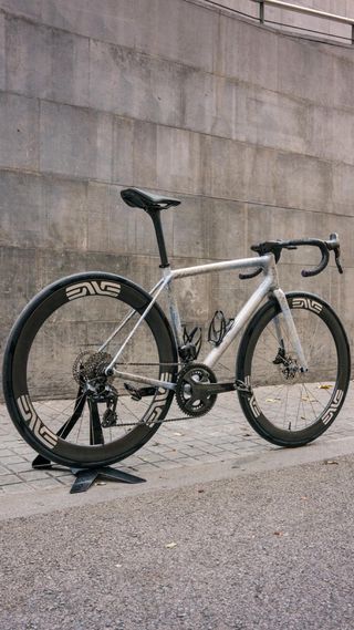 Cuadro Specialized S-Works Aethos 2 Plata