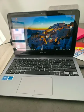 ASUS VivoBook Flip 12 TP203NA