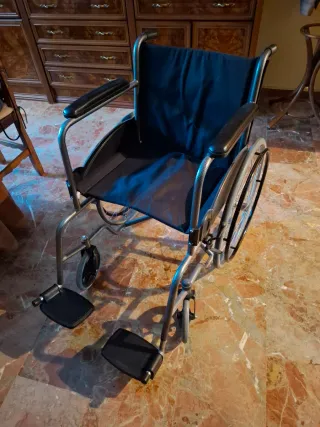 Silla de ruedas nueva