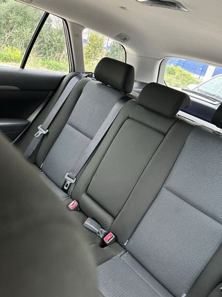 Toyota Avensis Familiar 2008