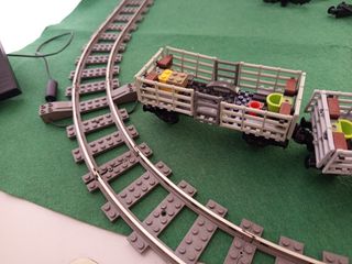 Lego Tren 60052 cuatro Vagones Porta Animales