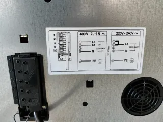 Placa inducción Electrolux 3 fuegos