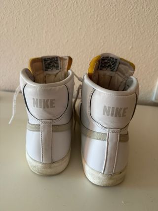 Nike Blazer Mid '77 Vintage Beige/Blanco