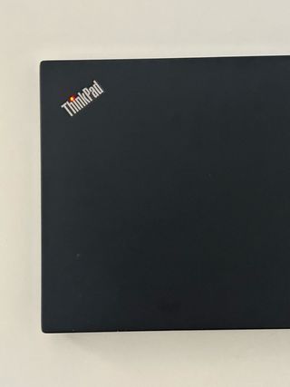 Lenovo ThinkPad X390 para piezas (BIOS bloqueada)