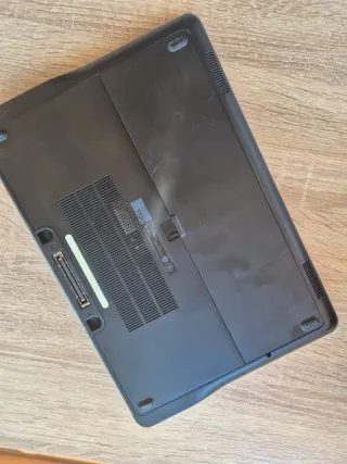 Portátil Dell Latitude E7240 i5 8GB SSD