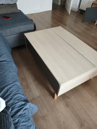 Mueble de salón con mesa elevable