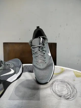 Zapatillas Nike Hombre Talla 43 Gris/Blanco