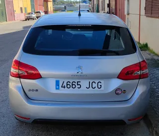 Peugeot 308 2015
