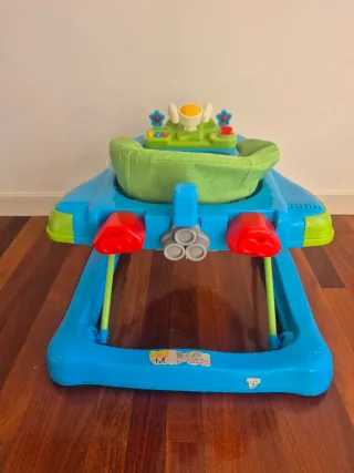 Tacatá infantil con centro de actividades