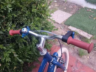 Bicicleta infantil B'TWIN 16 azul