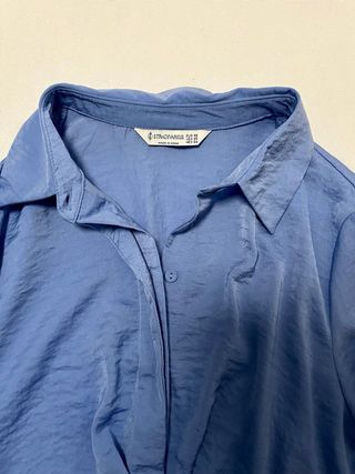 Camisa azul abotonada talla XS nueva de manga