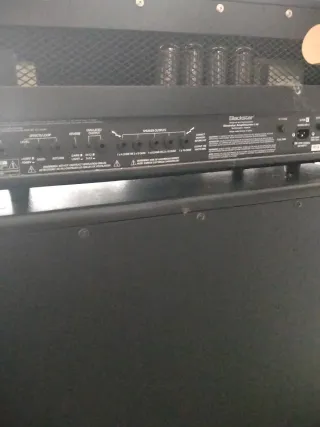 Blackstar HT Metal 100W Válvulas + Pantalla Randal