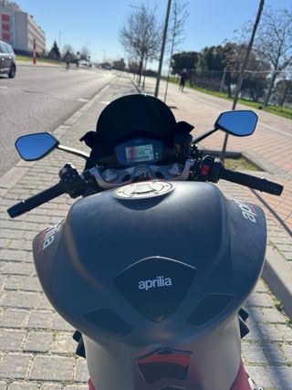 Aprilia RS 660 Full