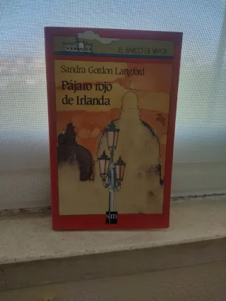Libro "Pájaro rojo de Irlanda"