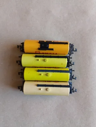 Lote 4 vagones cisterna