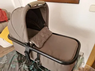 Silla Jane Newell Trio