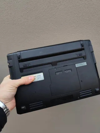 Notebook Asus Lamborghini Bianco Oro