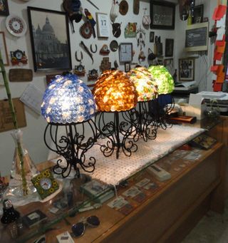 Lámpara sobremesa perlas cristal