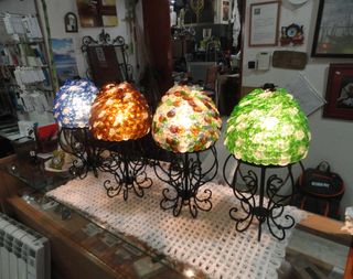 Lámpara sobremesa perlas cristal