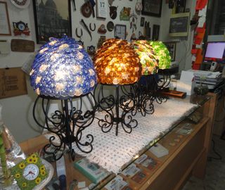 Lámpara sobremesa perlas cristal