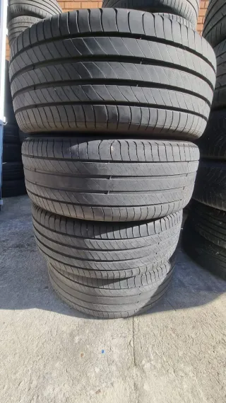 Llanta Audi 215/50 R 18 Michelin