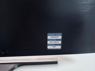 Monitor Samsung Negro y Plateado