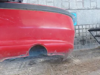 Honda Civic MB3/MB6 Defensa Trasera Roja