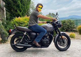 Triumph Bonneville T120 Black 2018 con 16000 kms