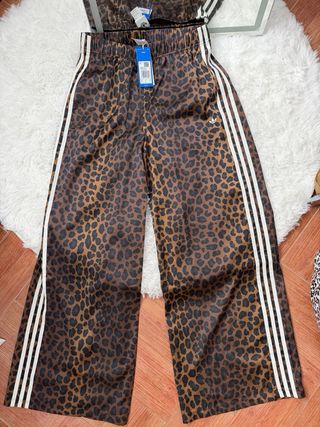 Pantalones Adidas Estampado Animal Print