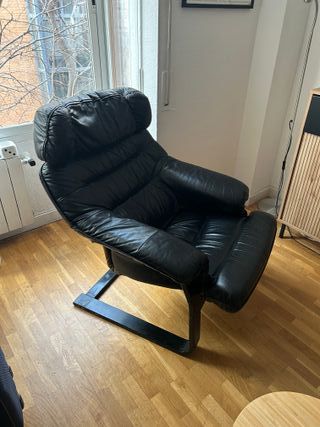 Butaca reclinable cuero negra