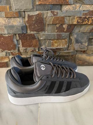 Adidas Campus Grises y Negras