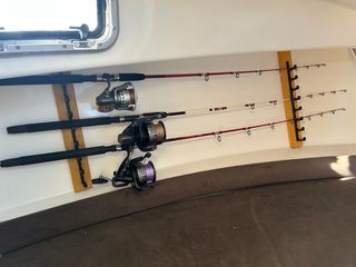 Soporte cañas pesca barco