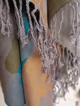 2 Pañuelos Estampados y Cuadros