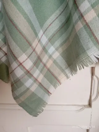 2 Pañuelos Estampados y Cuadros