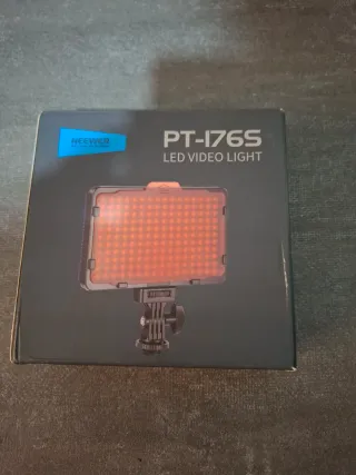 Neewer PT-176S LED Video Light