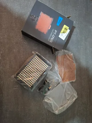 Neewer PT-176S LED Video Light